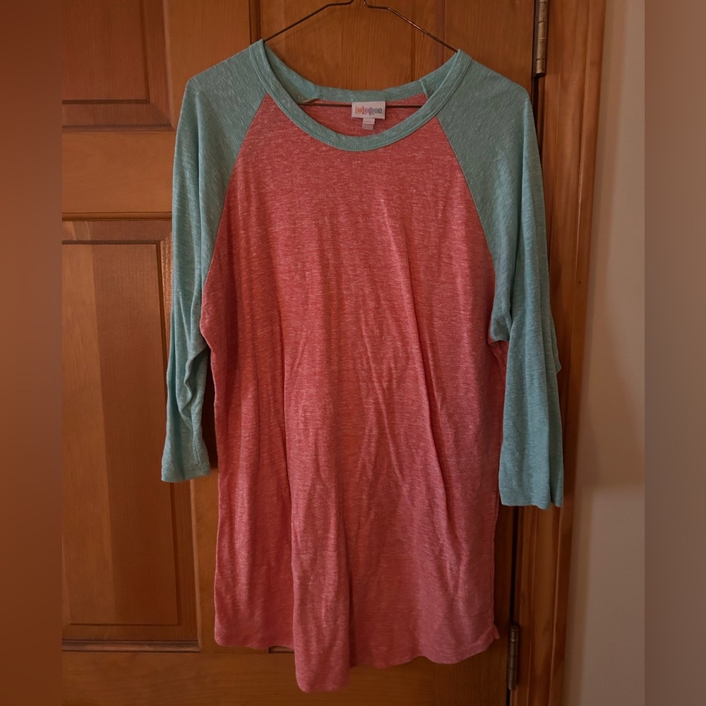 LuLaRoe Randy Shirt